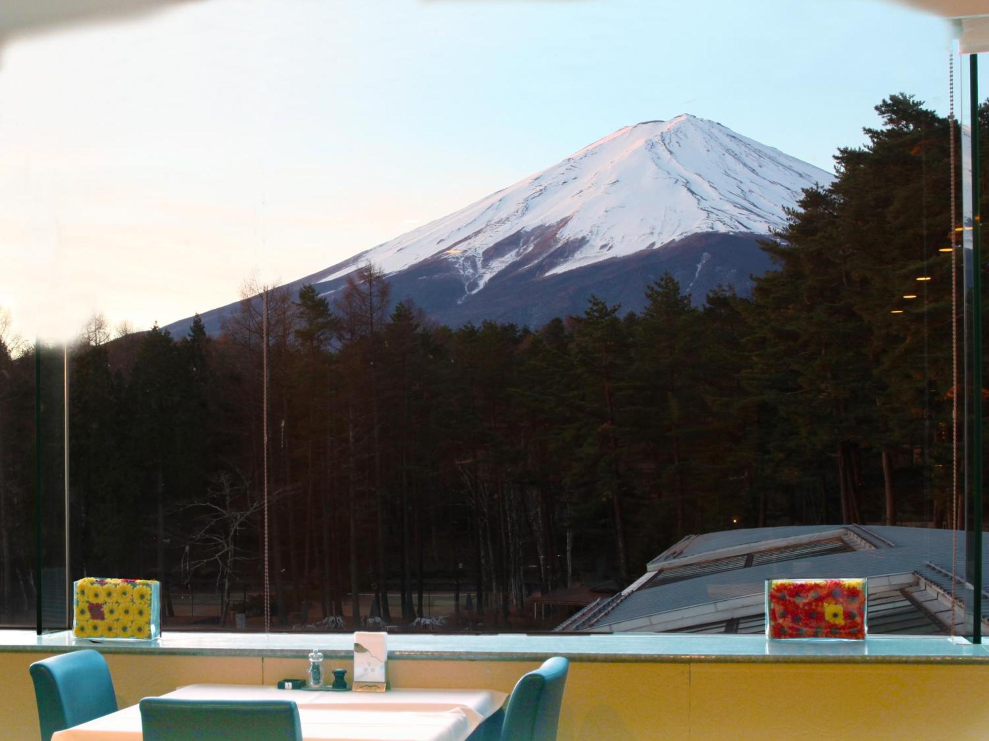 Fuji Premium Resort Fujikawaguchiko Exterior photo